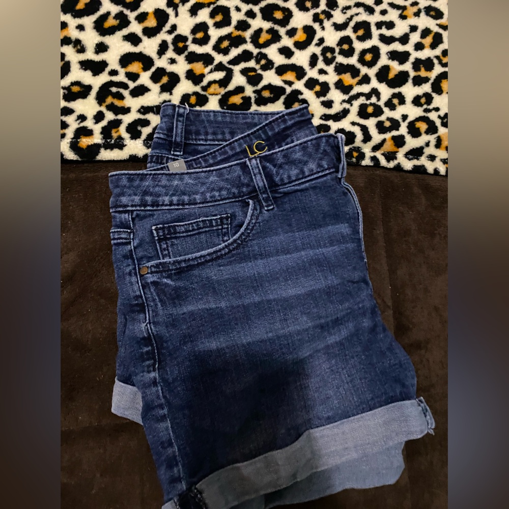 LC, Lauren Conrad blue jeans shorts